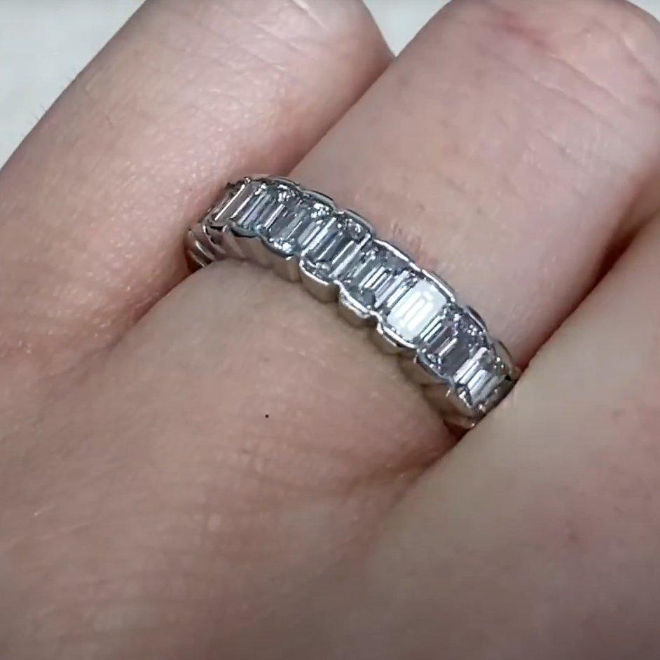 Bracelet en platine avec diamant taille émeraude (environ 3,8 carats), couleur G-H Pour femmes en vente