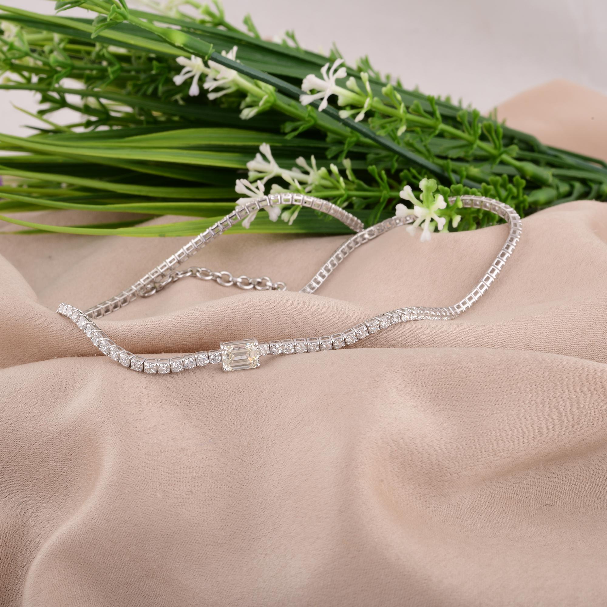 Women's Emerald Cut Diamond Choker Necklace 18 Karat Solid White Gold Handmade Jewelry For Sale