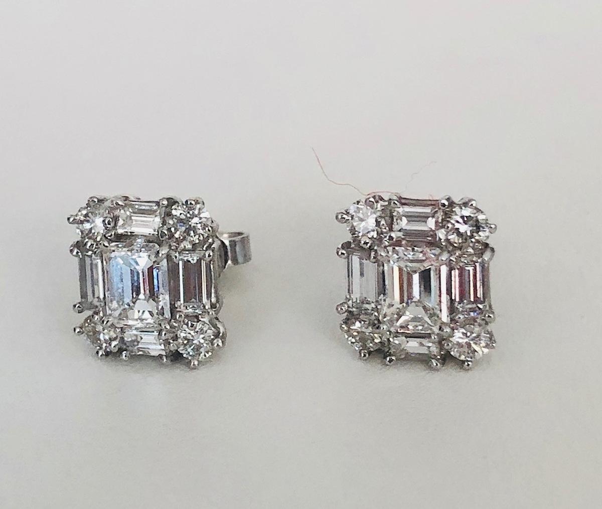 Emerald Cut Diamond Earrings For Sale 2