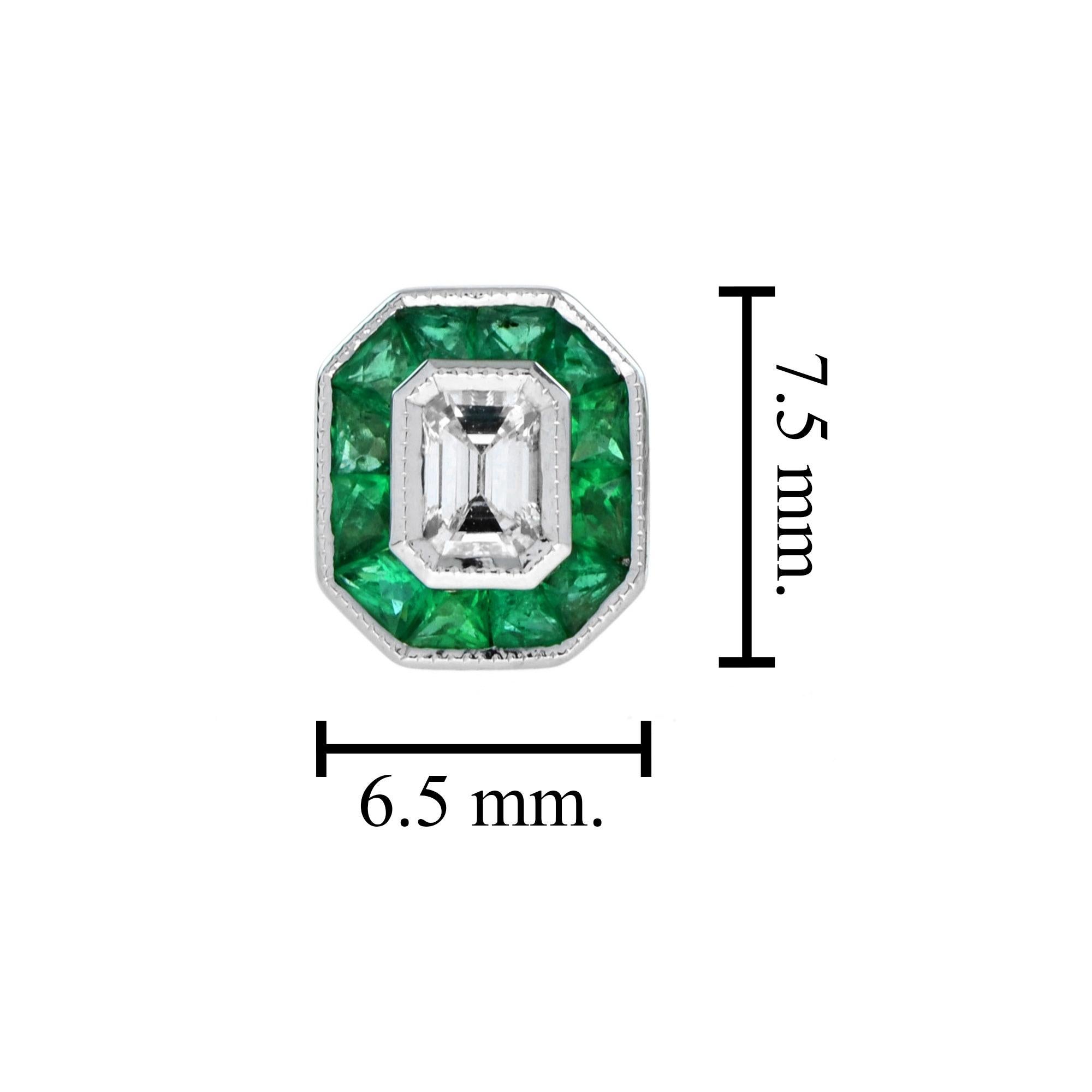 Emerald Cut Diamond Emerald Halo Stud Earrings in 18k White Gold In New Condition For Sale In Bangkok, TH
