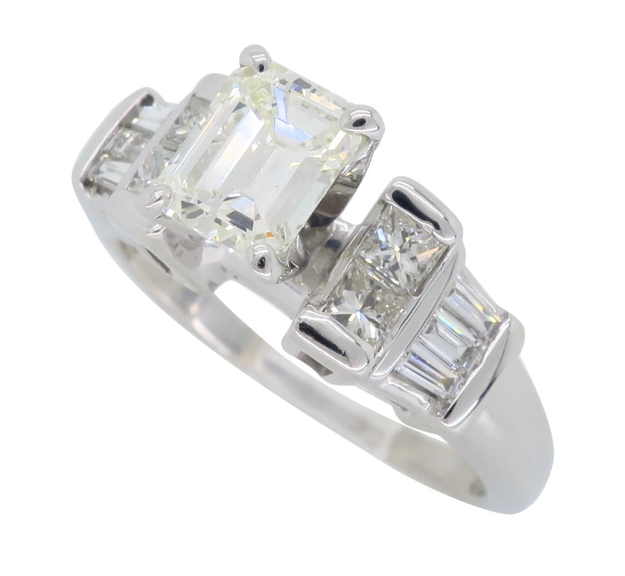 Emerald Cut Diamond Engagement Ring In Excellent Condition In Webster, NY