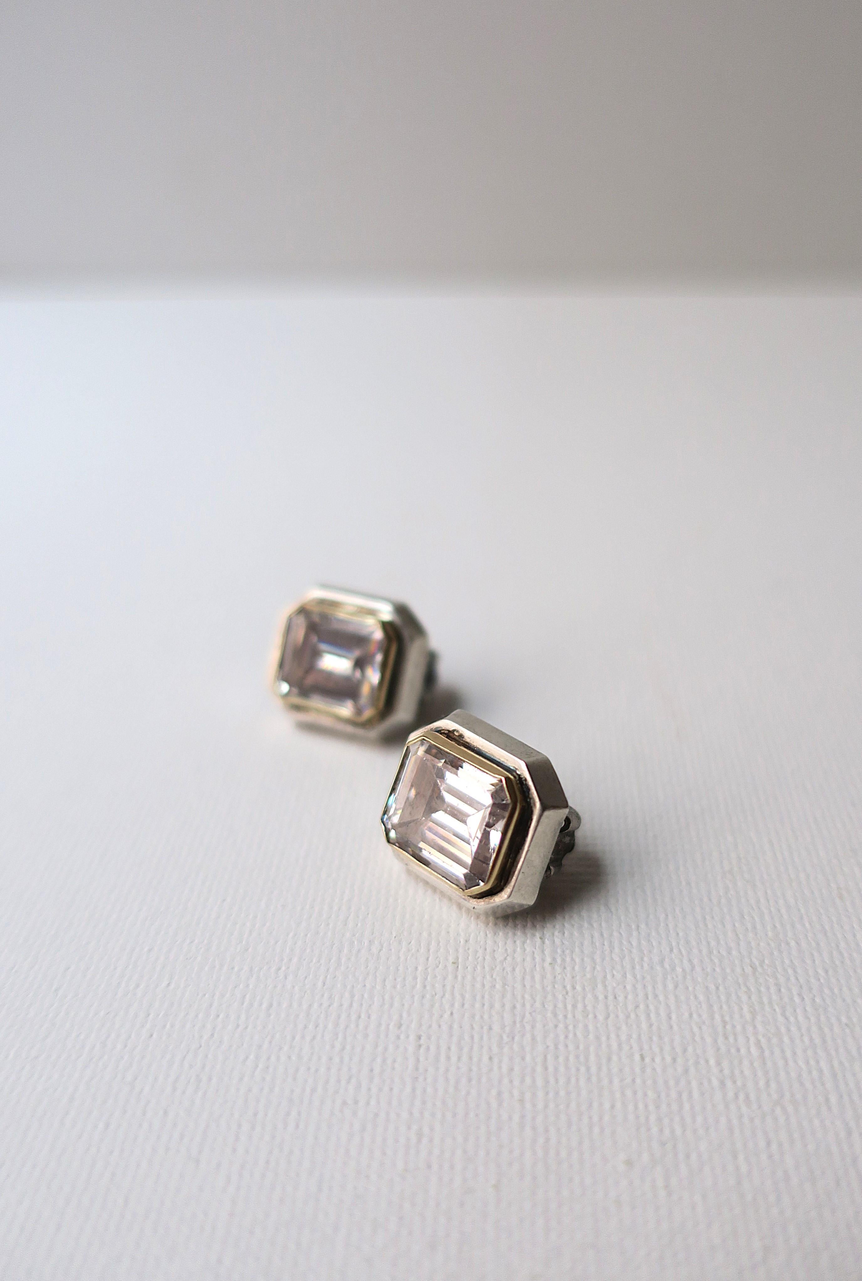 Boucles d'oreilles en or 14 carats et argent sterling avec diamants taille émeraude en vente 6