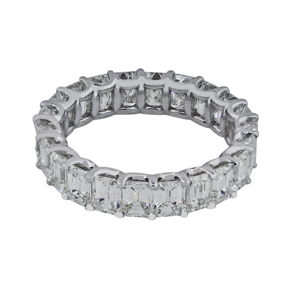 Emerald Cut Diamond Eternity Band In New Condition In Boca Raton, FL