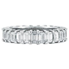 Anneau d'éternité pour femme en platine avec diamant taille émeraude de 3,25 carats