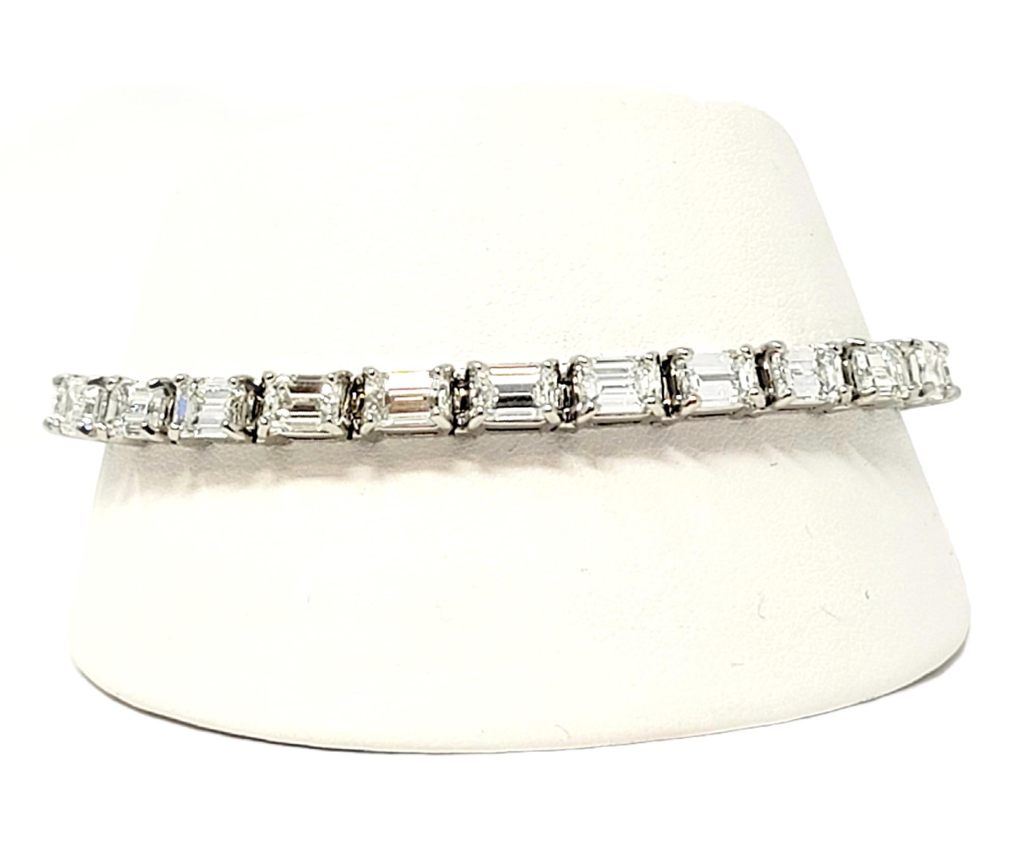 Emerald Cut Diamond Eternity Line Tennis Bracelet in Platinum 14.28 Carats Total For Sale 5