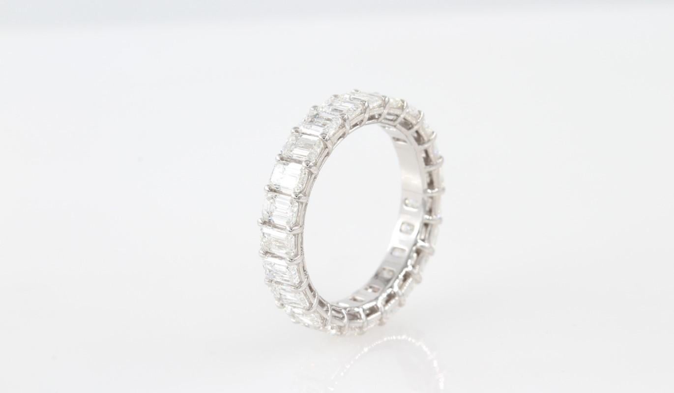 Modern Emerald Cut Diamond Eternity Wedding Ring 4.00 Carat For Sale