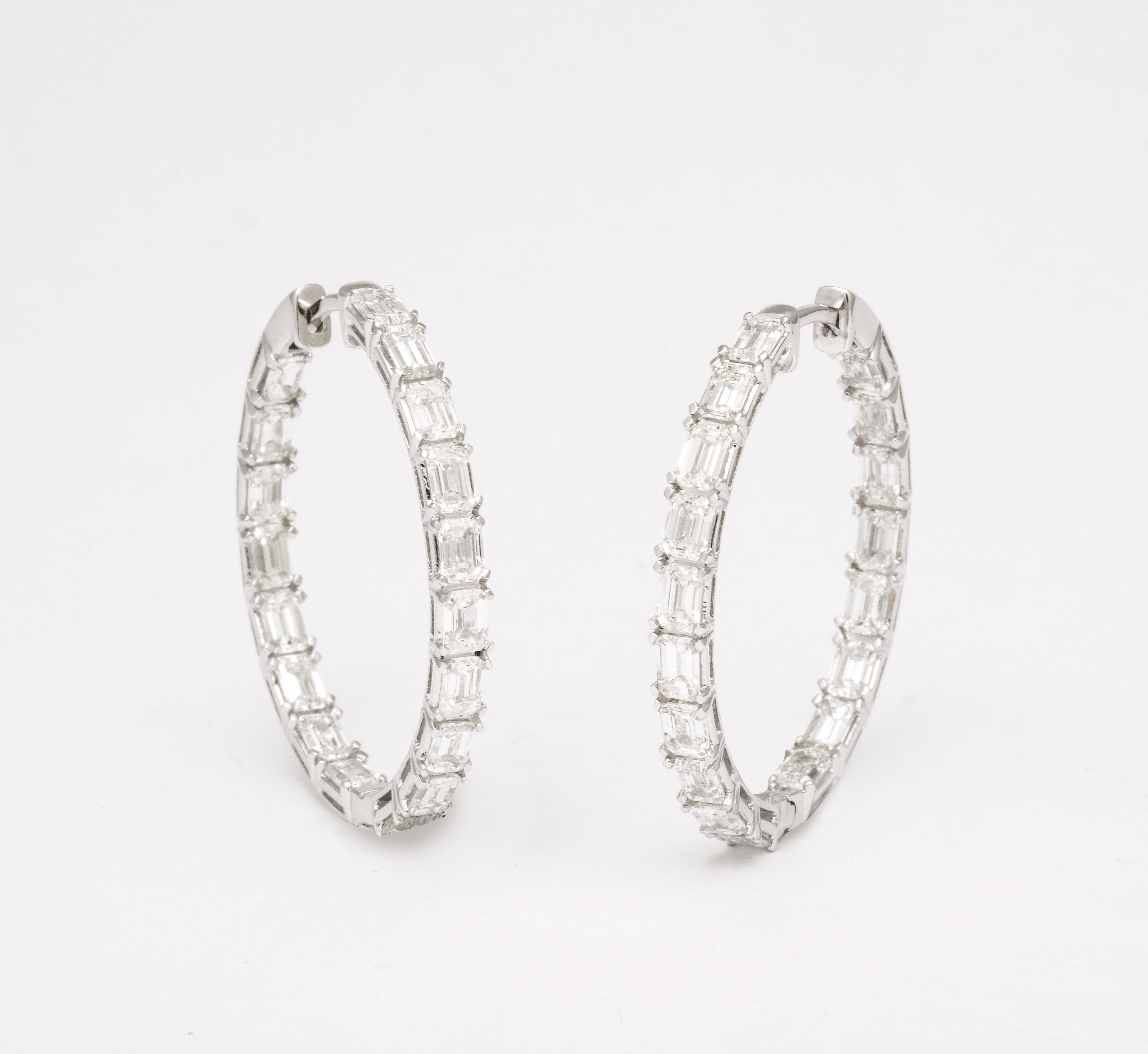 Boucles d'oreilles en diamant taille émeraude Neuf - En vente à New York, NY