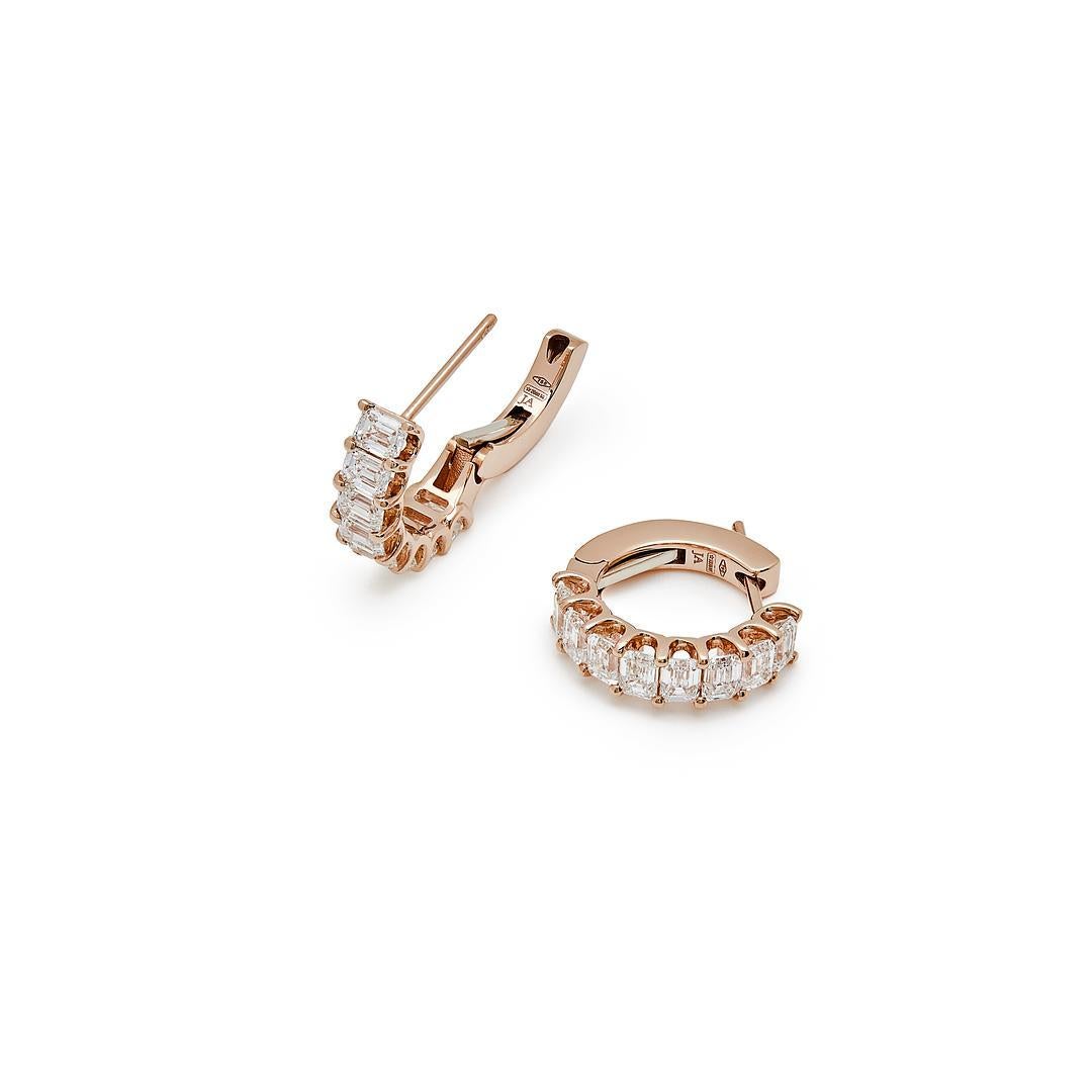 Pendientes de aro con diamantes talla esmeralda en oro rosa Contemporáneo en venta