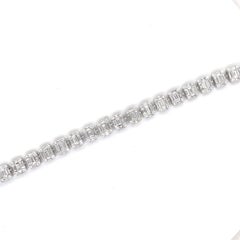Emerald Cut Diamond Illusion Cluster Bracelet