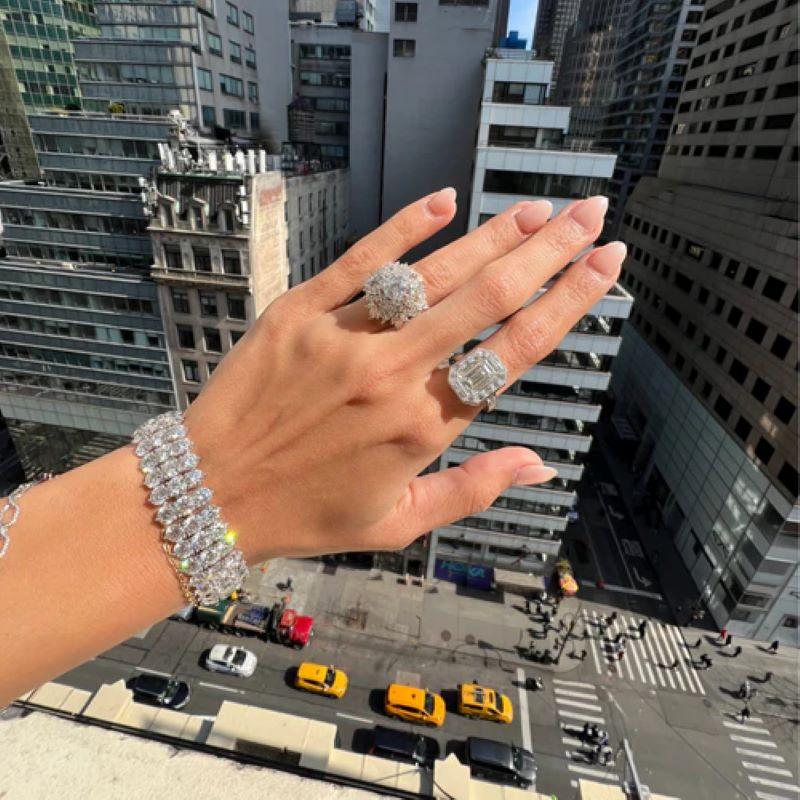 Women's Emerald Cut Diamond Platinum Ring For Sale