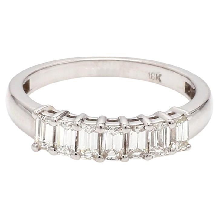 Emerald-Cut Diamond Ring in F VS1