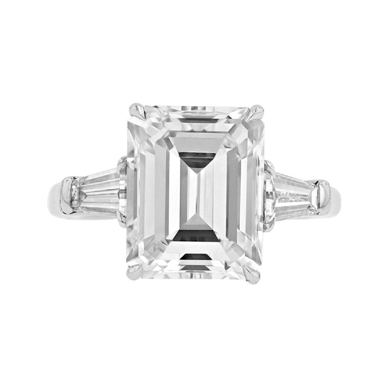 Emerald Cut Diamond Ring with Tapered Baguettes Diamonds For Sale