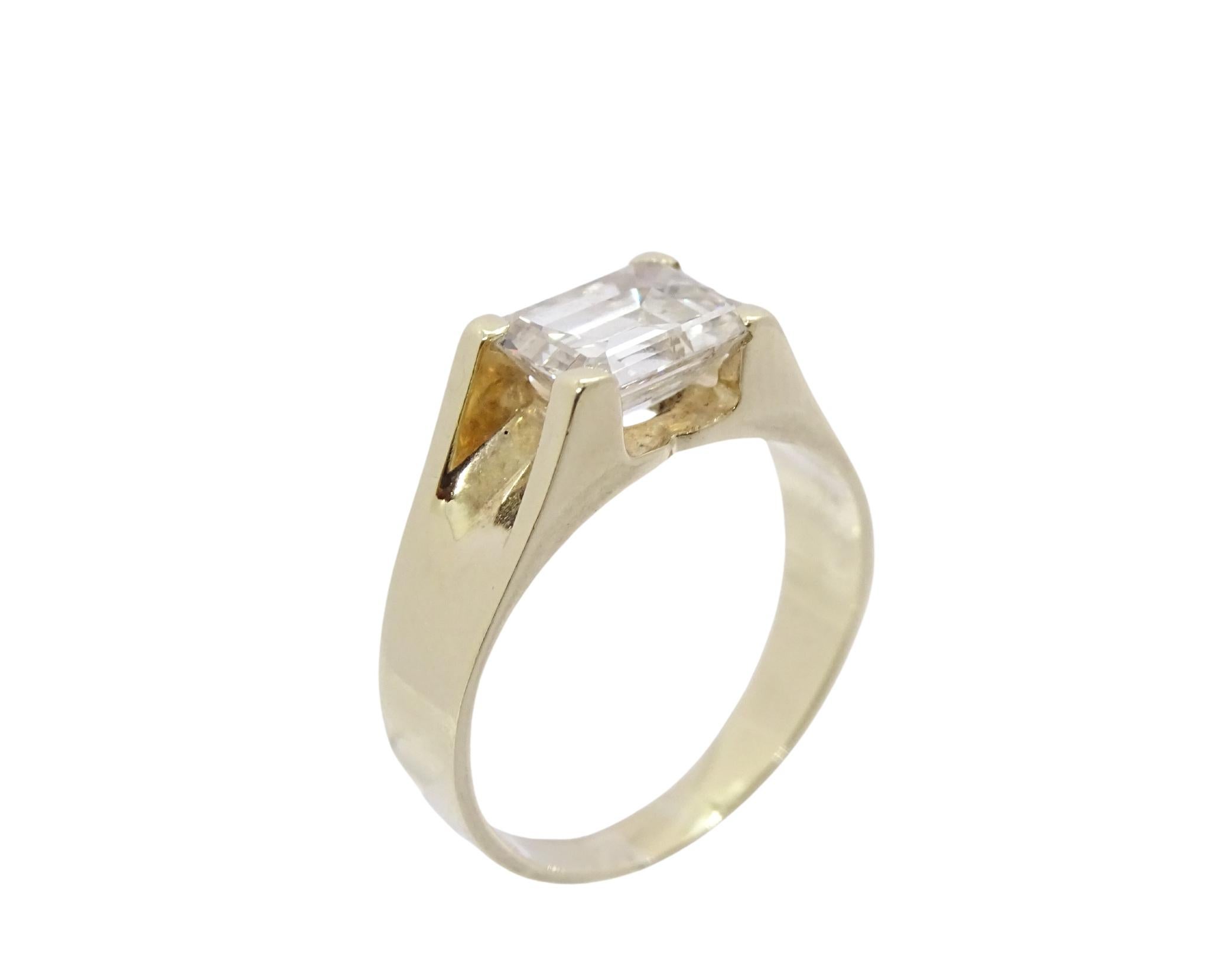Smaragdschliff Diamant Solitär Ring 1,66 ct LC (IF - I), 80er Jahre - Israel im Angebot 9