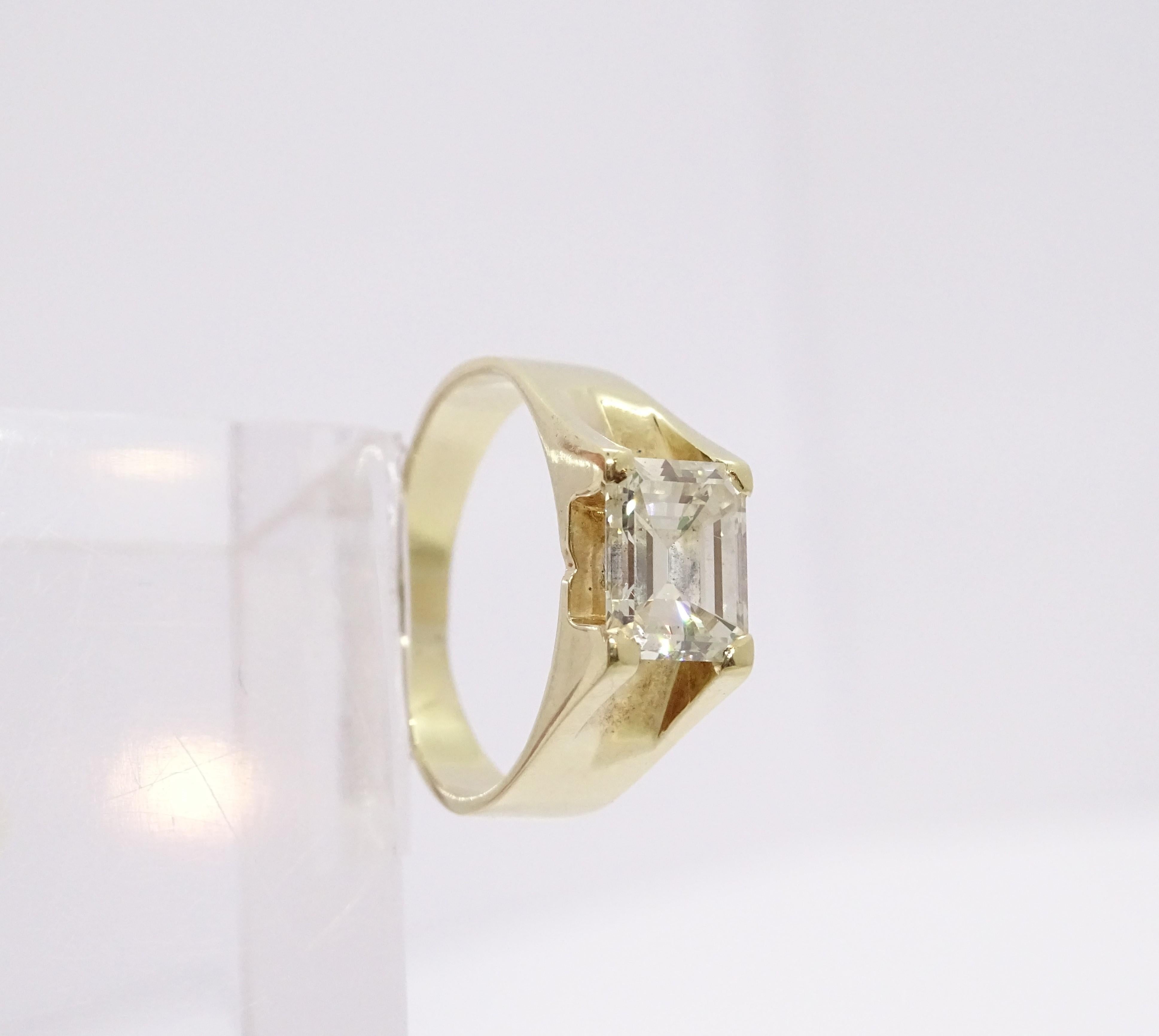 Smaragdschliff Diamant Solitär Ring 1,66 ct LC (IF - I), 80er Jahre - Israel im Angebot 2