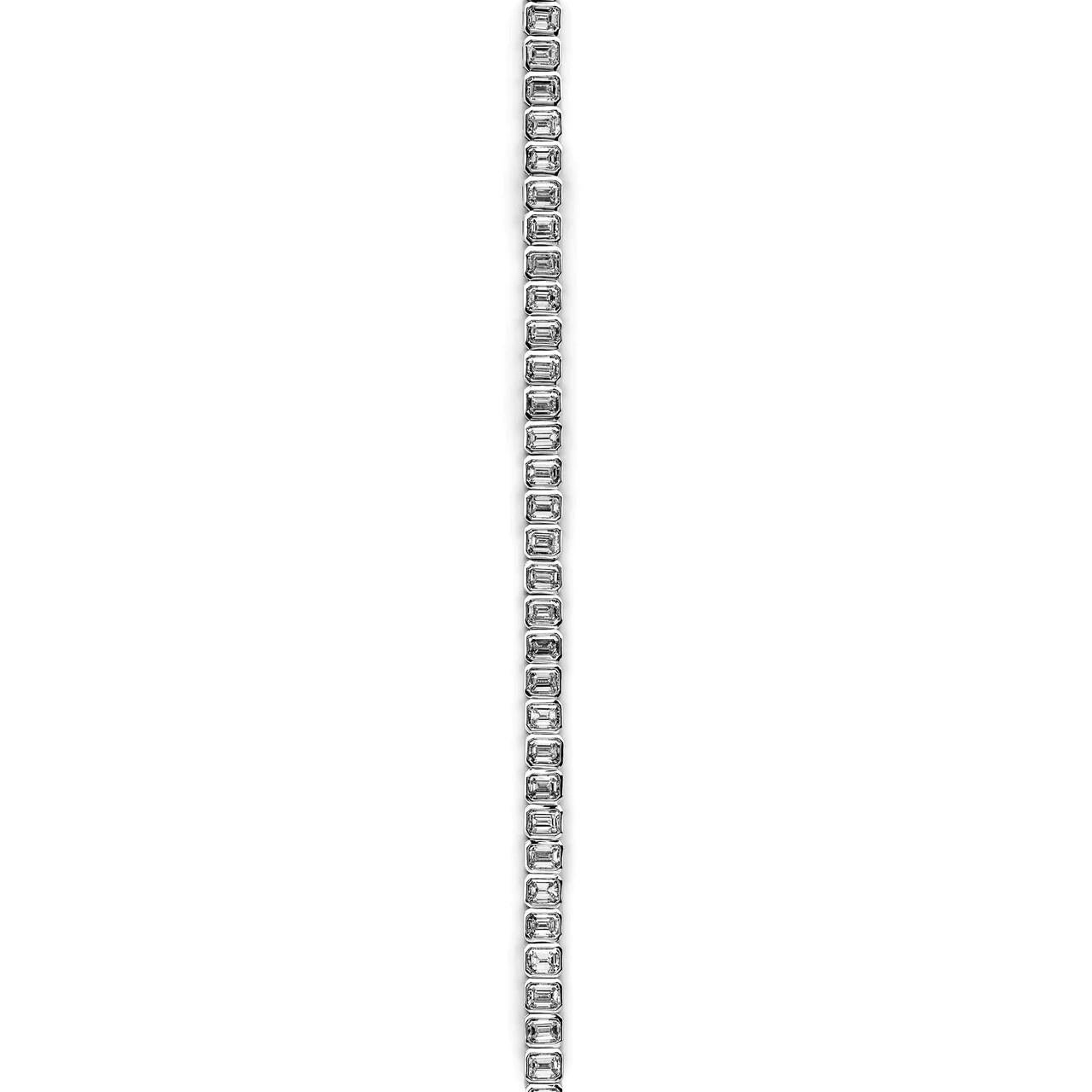  Smaragdschliff-Diamant-Stretch-Armband aus Weißgold im Zustand „Neu“ im Angebot in New York, NY