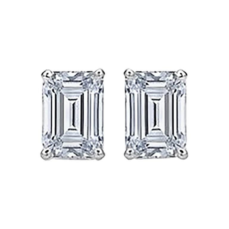 Emerald Cut Diamond Stud Earrings  2 Carats Total im Angebot