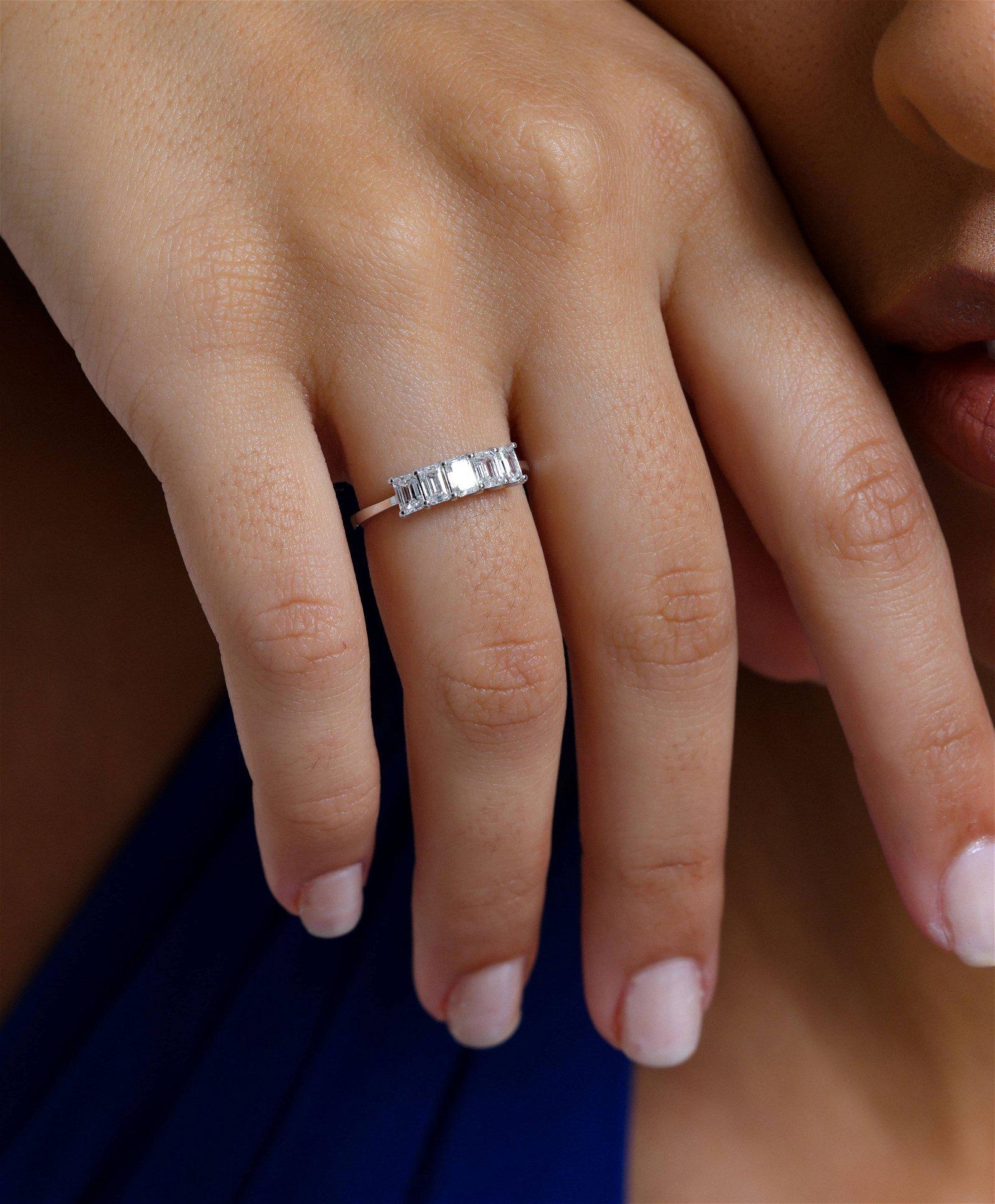 Emerald Cut Diamond Wedding 1.00ct Ring For Sale 1