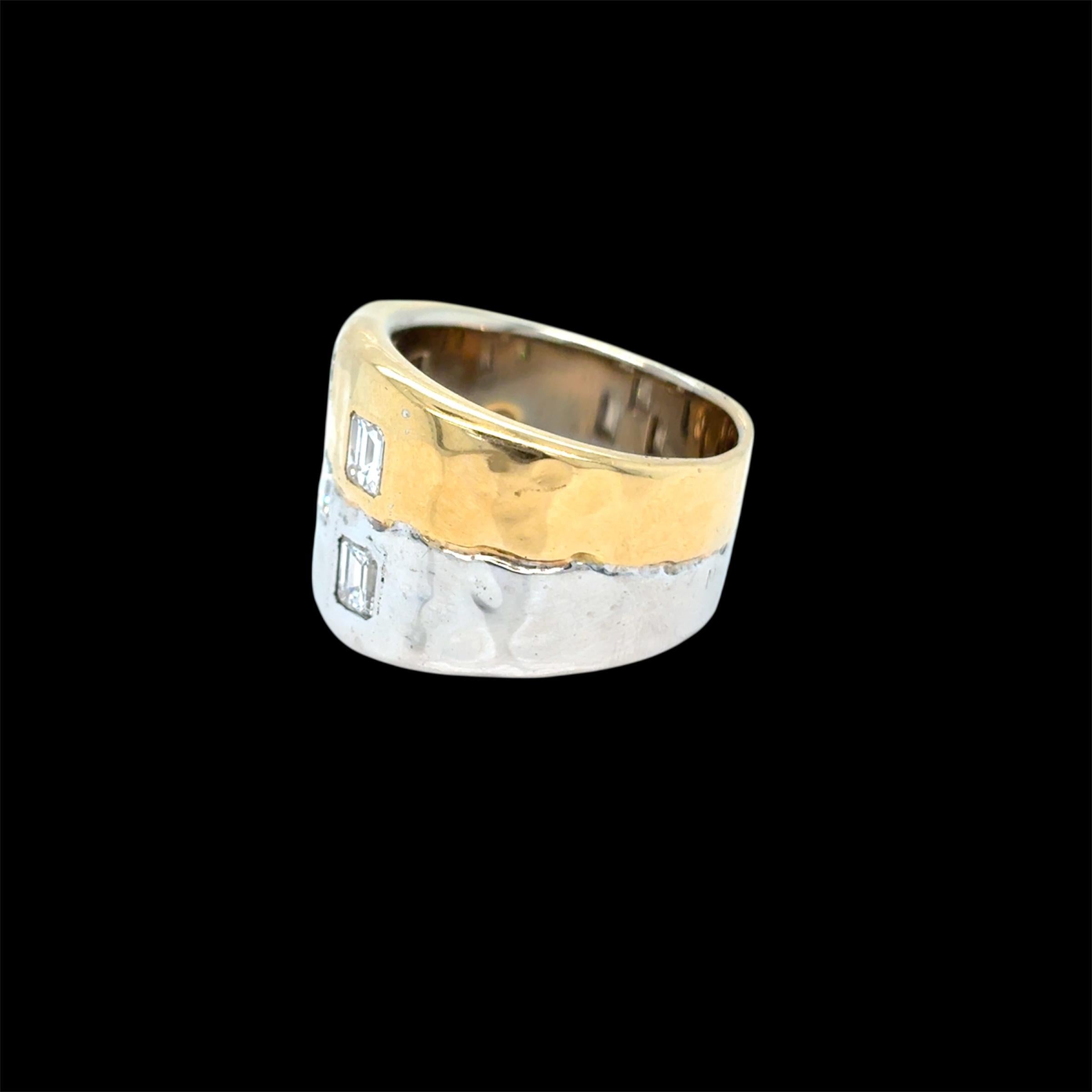 Faraone Italia Anello in oro giallo e bianco con diamante taglio smeraldo in vendita 7
