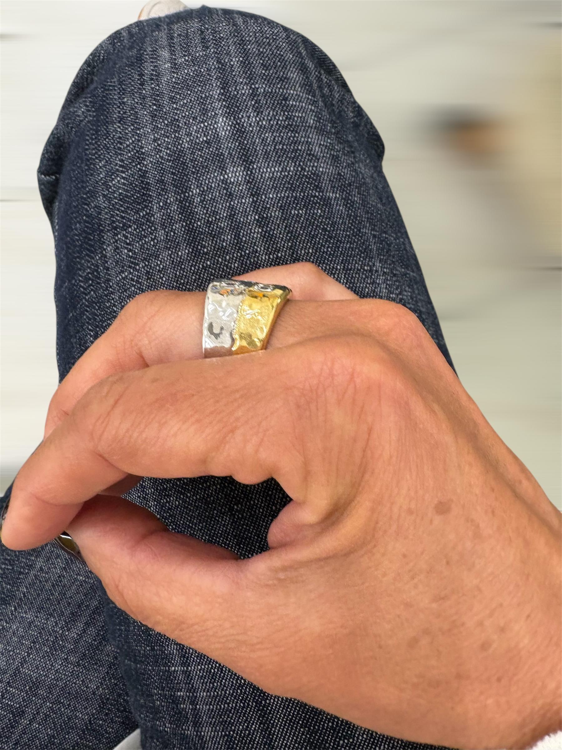 Faraone Italia Anello in oro giallo e bianco con diamante taglio smeraldo in vendita 10