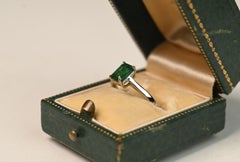 Emerald Cut Emerald (Approx 1.00 Ct) Solitair Cocktail Ring Platinum