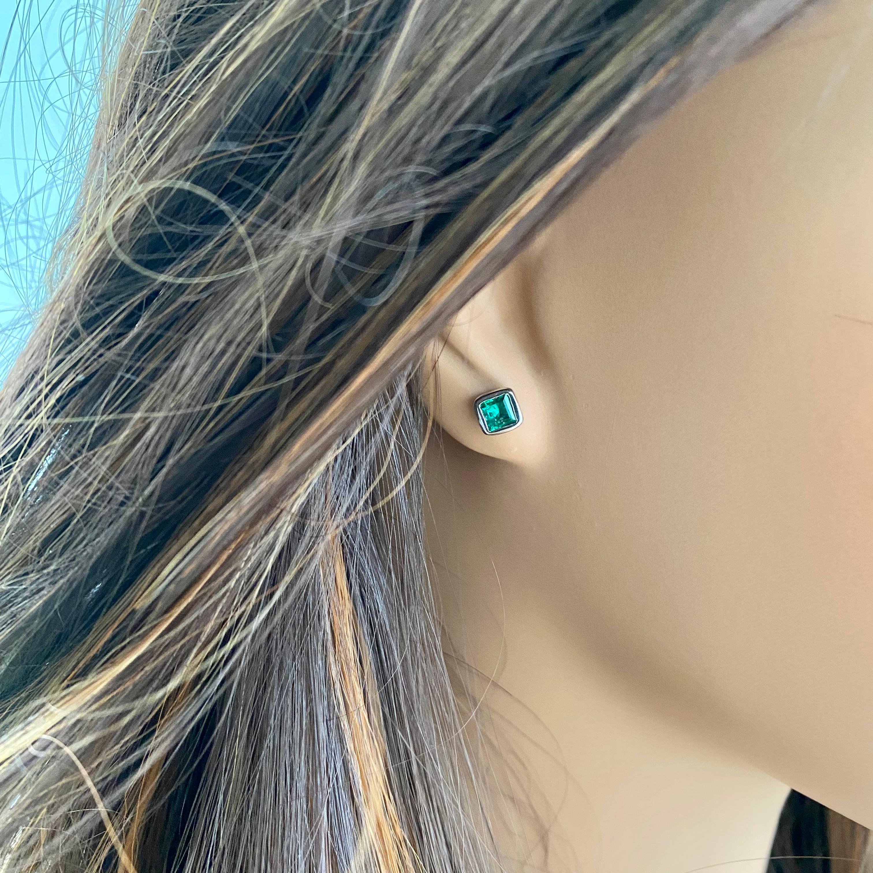 bezel emerald earrings