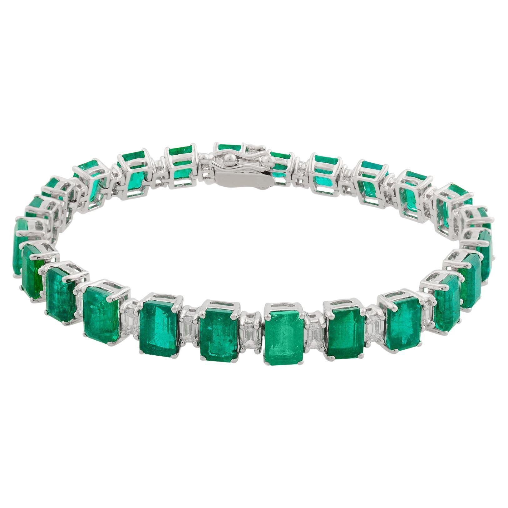Emerald Cut Emerald Diamond Tennis Bracelet 18 Karat White Gold Handmade Jewelry For Sale