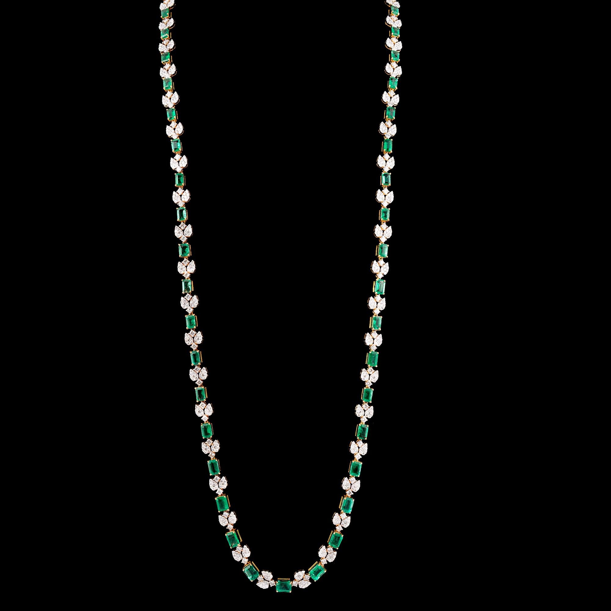 This necklace is a versatile accessory that effortlessly transitions from day to night, adding a touch of glamour to any ensemble. Whether worn for a special occasion or to elevate everyday attire, it exudes refinement and grace. The length of the