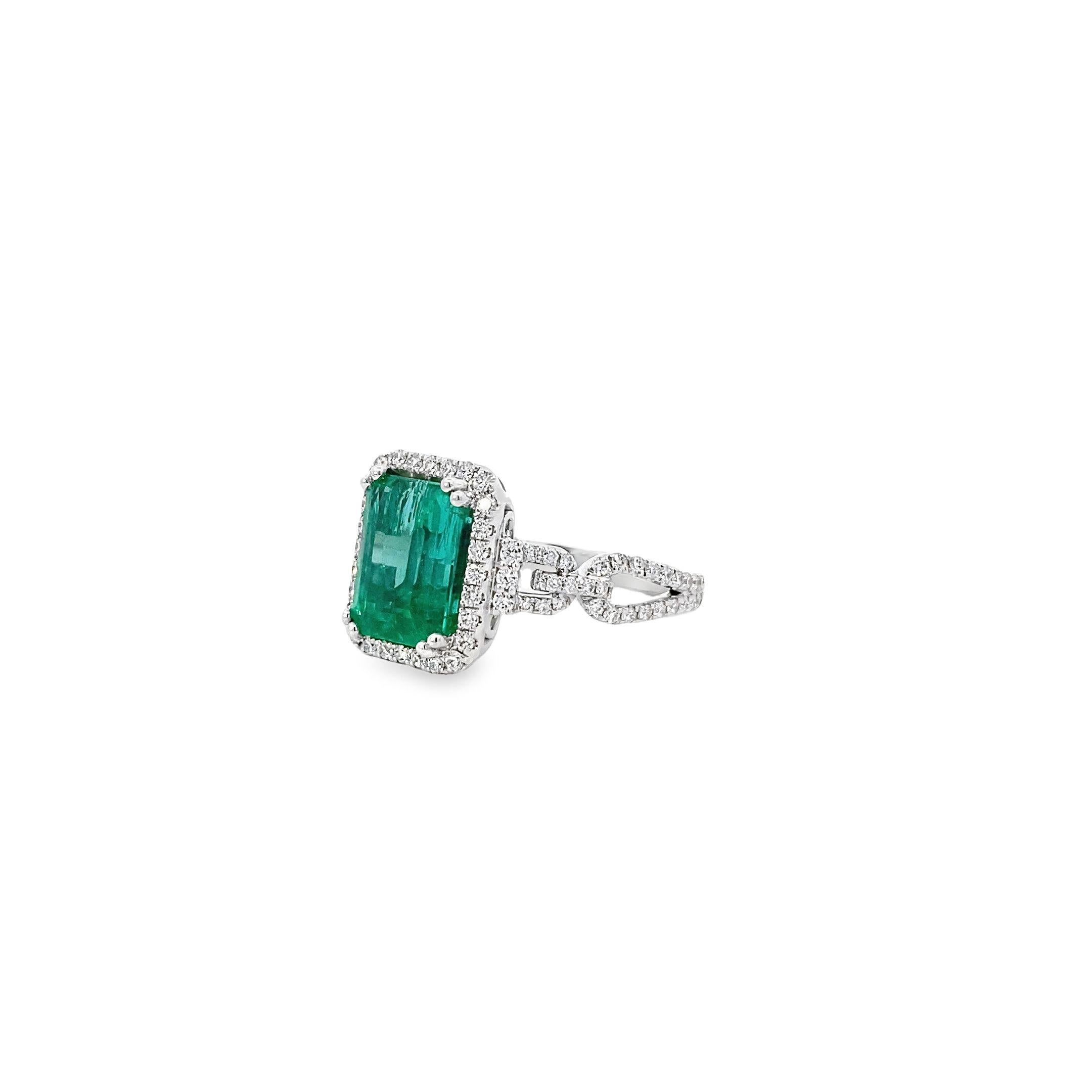 Modern Maurice Fine Jewelry - Emerald Cut Emerald Ring and Diamonds For Sale