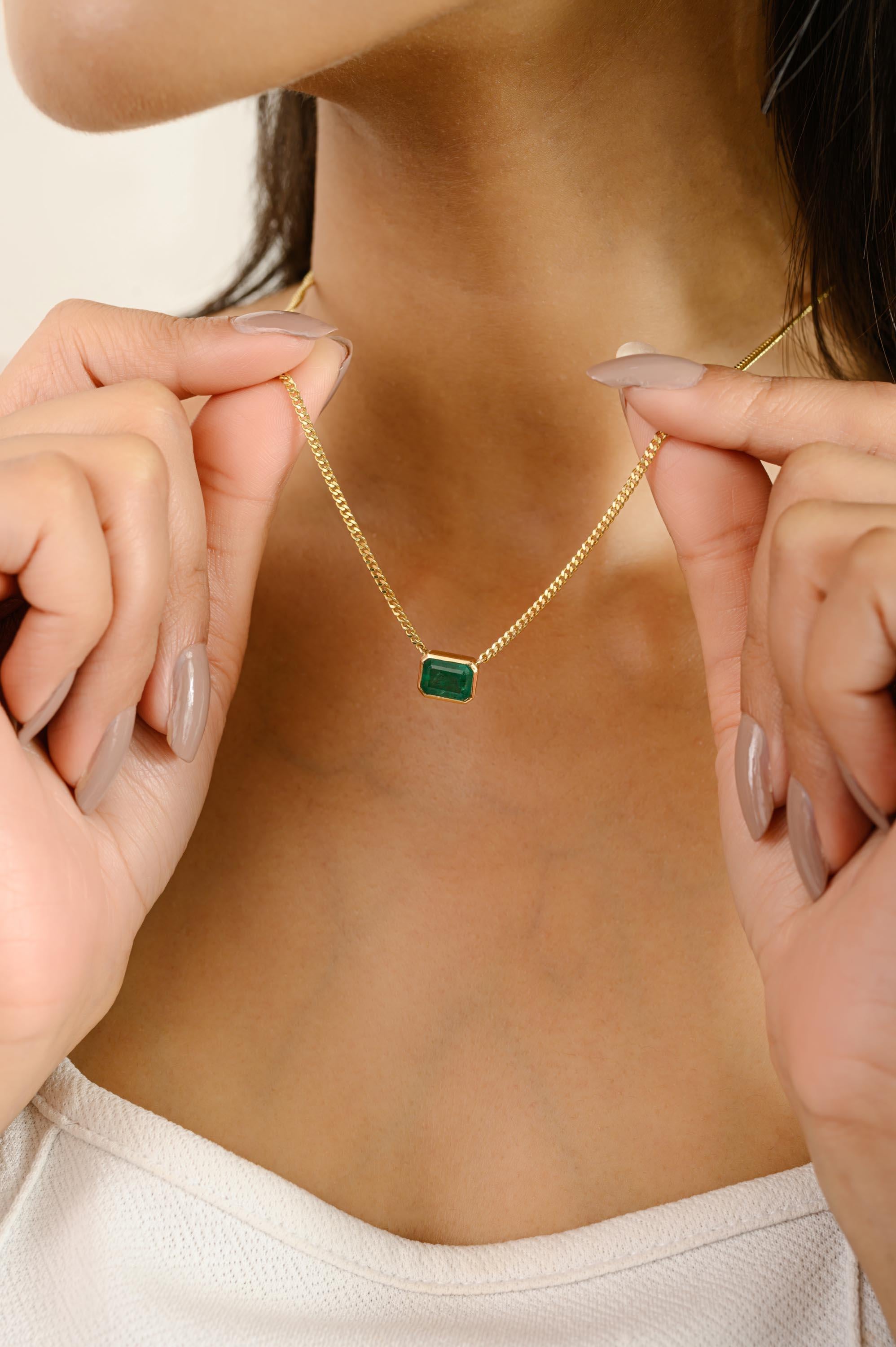 Octagon Cut Emerald-Cut Green Emerald Pendant Necklace in 14K Solid Yellow Gold Curb Chain For Sale
