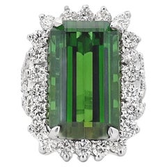 Maurice Fine Jewelry - Ring mit grünem Turmalin im Smaragdschliff und Diamanten im Smaragdschliff
