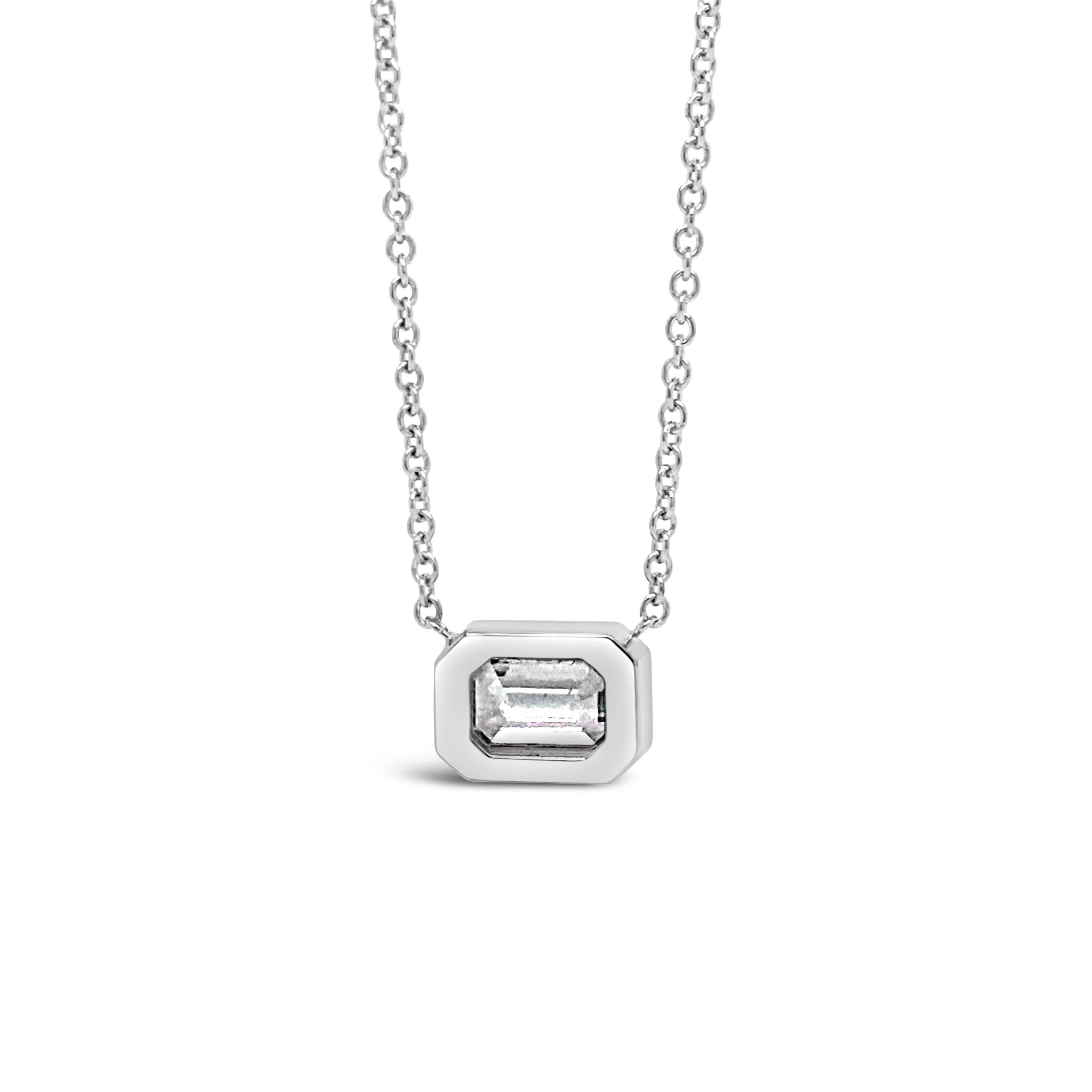 horizontal emerald cut diamond necklace