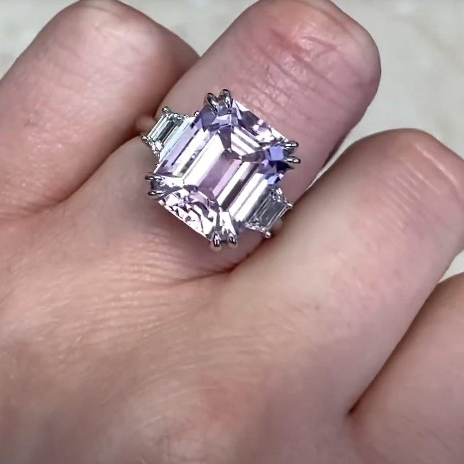 De las mujeres Anillo de kunzita talla esmeralda (aprox. 9,00 quilates), platino en venta