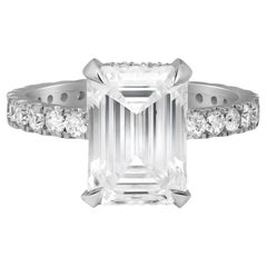 Bague de fiançailles Emerald Cut Lab Grown 4.05Cts & Natural Diamond 14K White Gold 