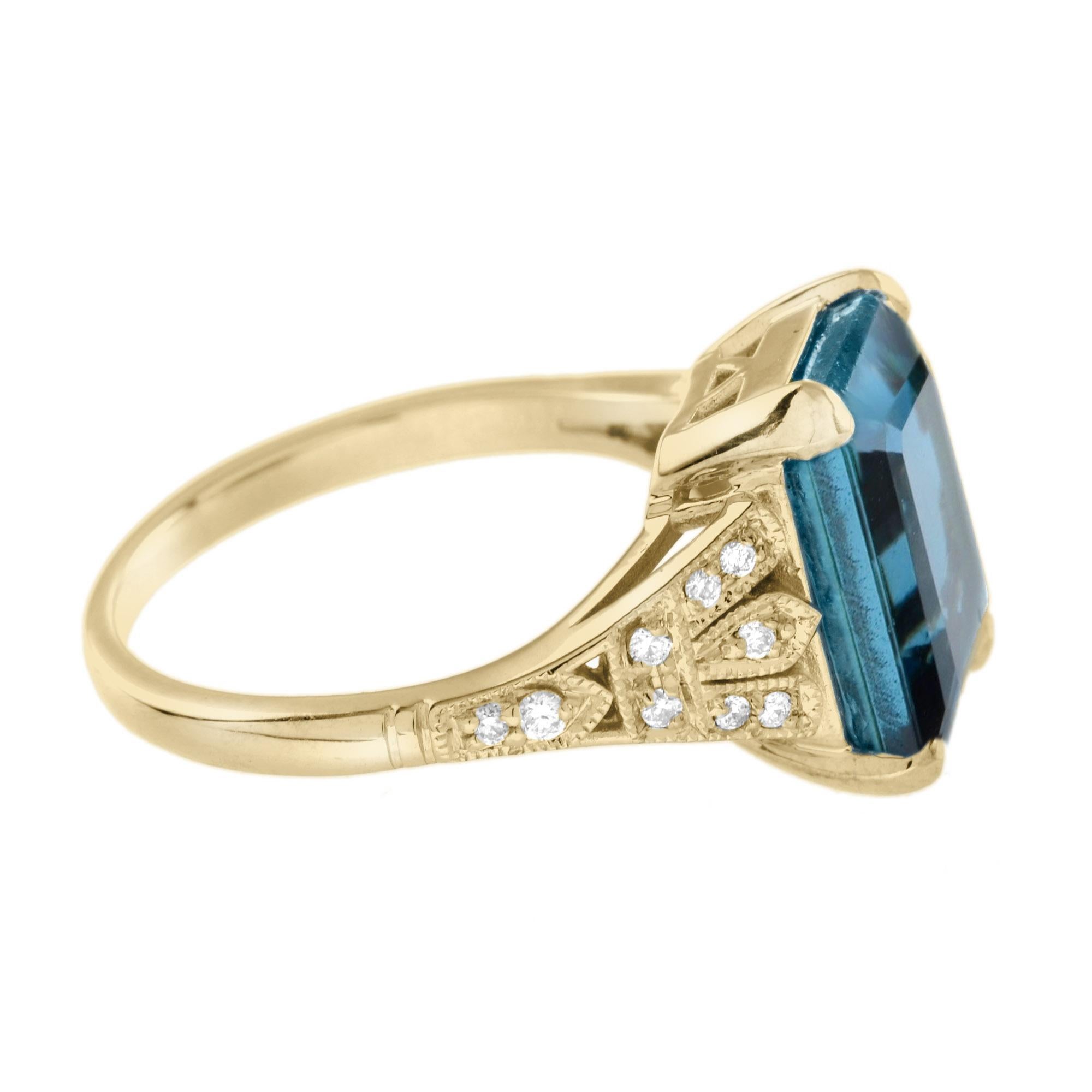 Emerald Cut London Blue Topaz and Diamond Solitaire Ring in 14K Yellow Gold In New Condition For Sale In Bangkok, TH