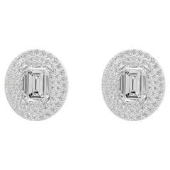 Orecchini con perno in moissanite taglio smeraldo in oro 14k