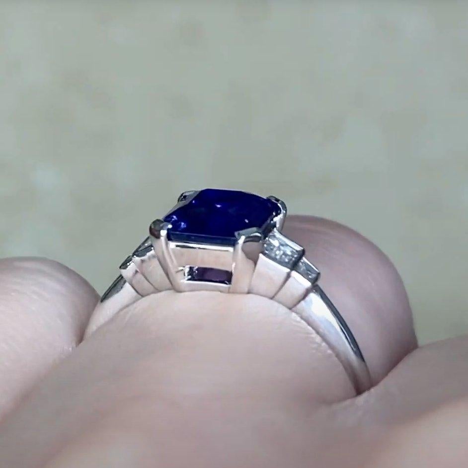 Verlobungsring mit natürlichem Saphir im Smaragdschliff (ca. 1,60 Karat), Platin Damen im Angebot