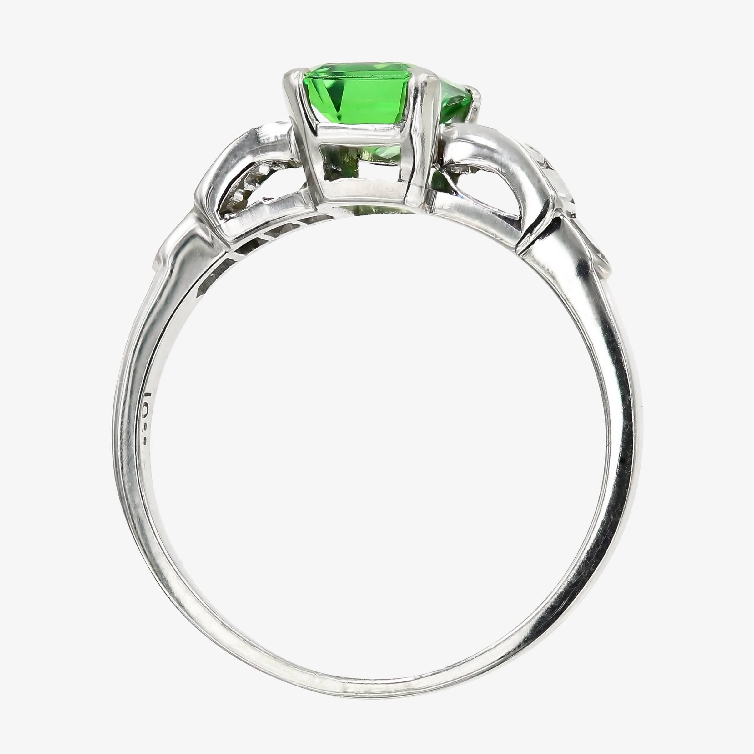Emerald Cut Natural Tsavorite and Baguette Diamond Ring in Platinum 2
