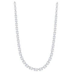 Collier en or 18 carats avec taille émeraude
