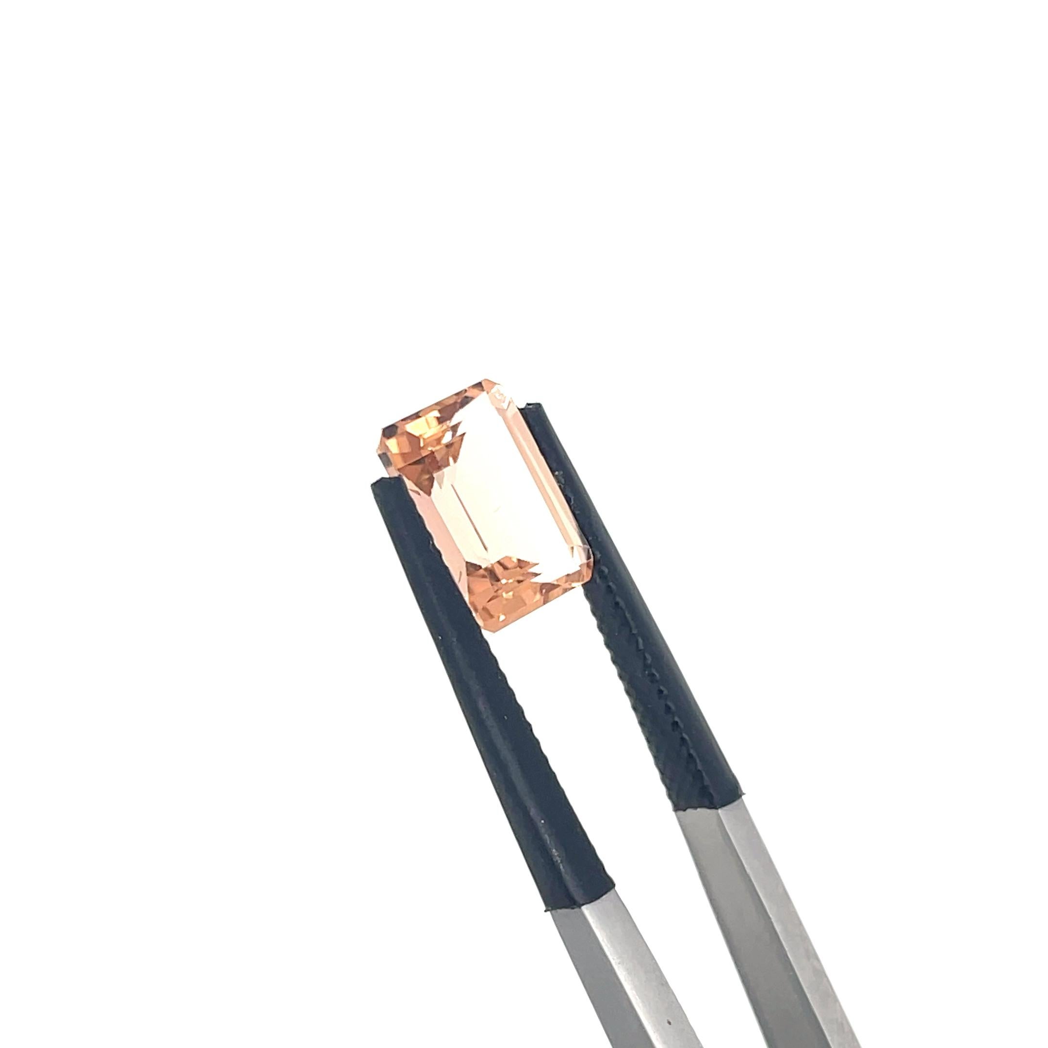 Smaragd-Schliff Orange Turmalin kt 3,96 im Angebot 7