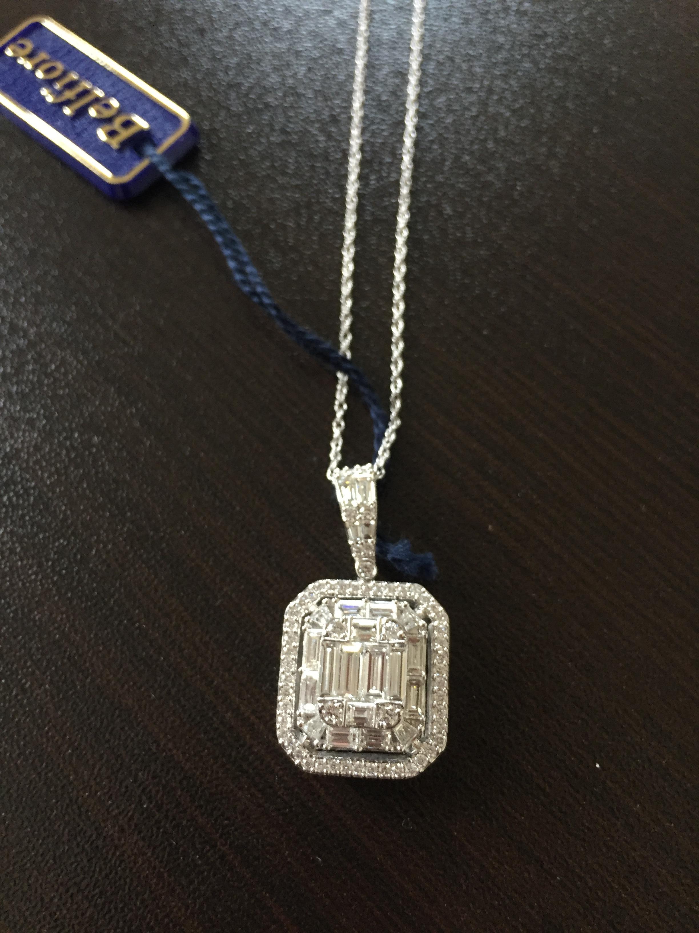 Emerald Cut Pendant 18 Karat White Gold For Sale 5