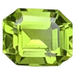 Emerald Cut Peridot Gemstone: Natural August Birthstone, Pakistan 0.92 CTs