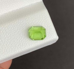 Emerald Cut Peridot Gemstone: Natural August Birthstone, Pakistan (1.04 carats)