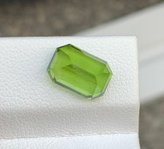 Emerald Cut Peridot Gemstone: Natural August Birthstone, Pakistan 3.73 CTs