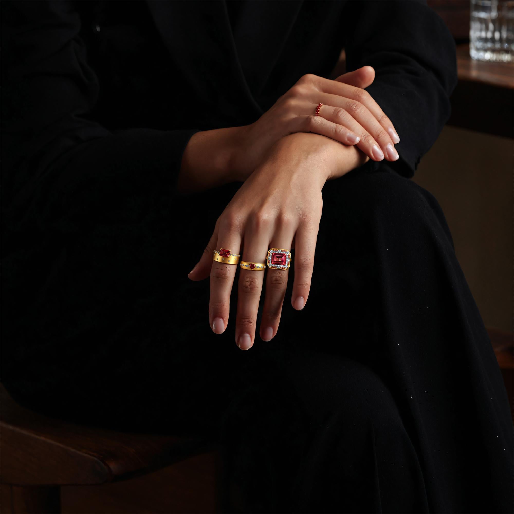 Im Angebot: Smaragd-Schliff Pink 14K (oder 18k auf Anfrage) Gelbgold Turmalin Diamant Ring () 2