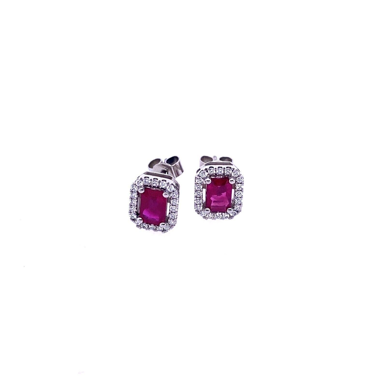 These earrings are absolutely stunning. They are surrounded by 0.33ct of F/VS Diamonds. The earrings are made out Platinum, are the perfect size and they are very elegant. You can wear them to any occasion and they will match perfectly.

Additional