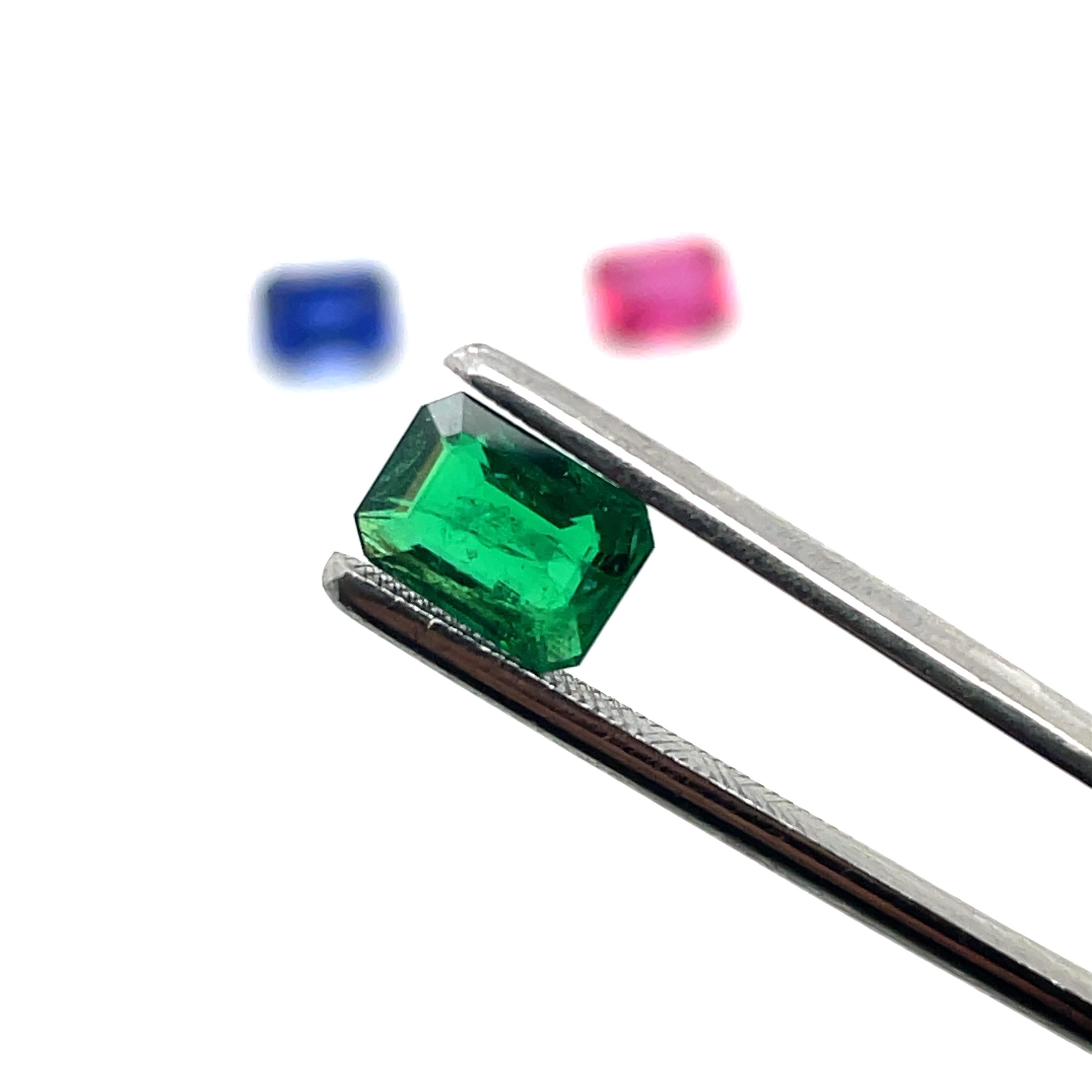 Emerald-Cut Ruby Cts 1.31 and Blue Sapphire Cts 2.16 and Emerald Cts 0.92 Loose  For Sale 4