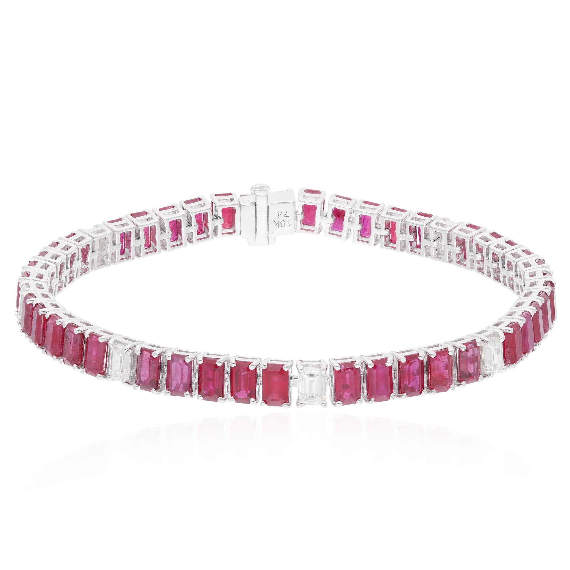 Moderne Bracelet de pierres précieuses en or blanc 14 carats, diamants et rubis taille émeraude, fait main en vente
