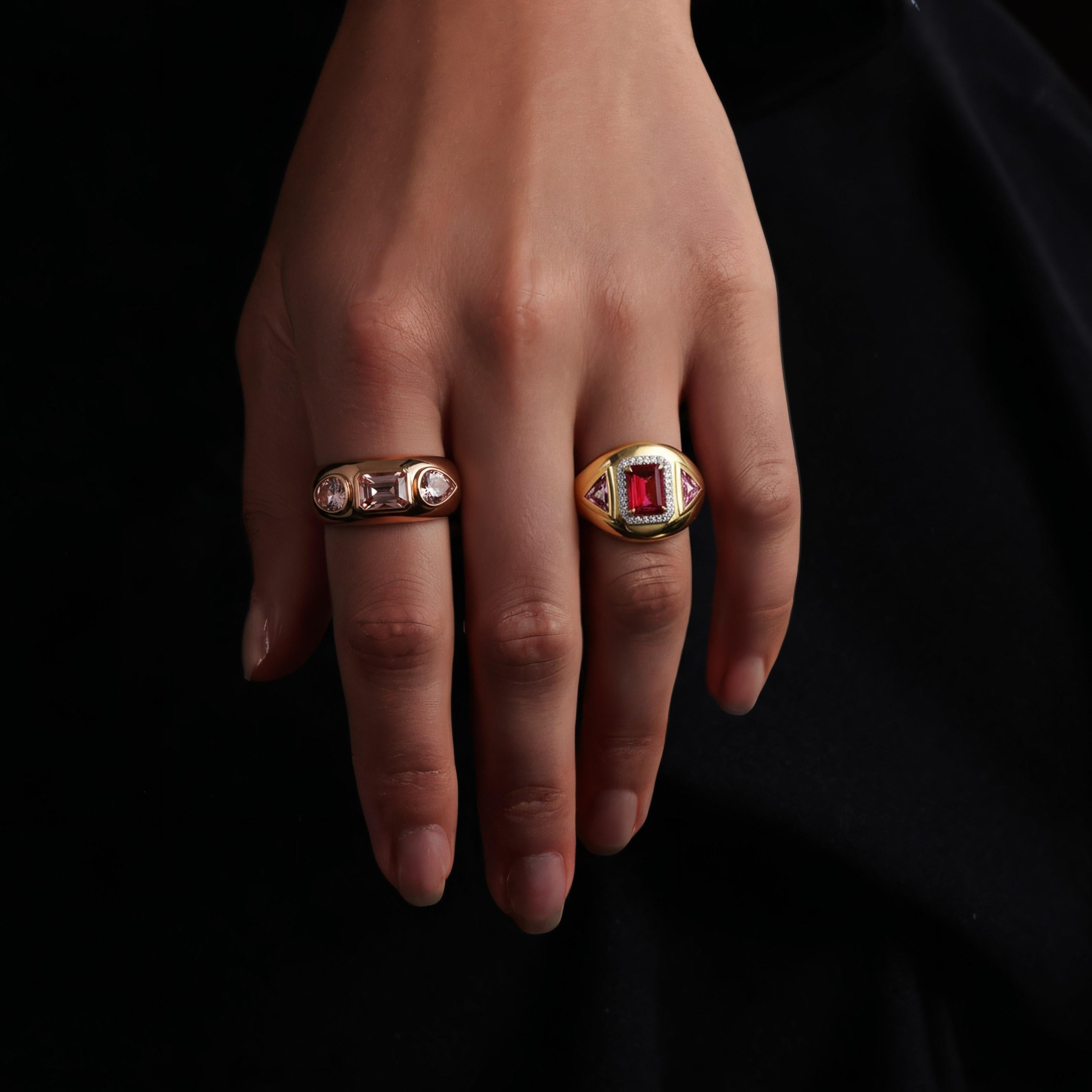 Im Angebot: Smaragd-Schliff Rubin Rosa Saphir 14K (18k auf Anfrage) Gelbgold Statement Ring () 2