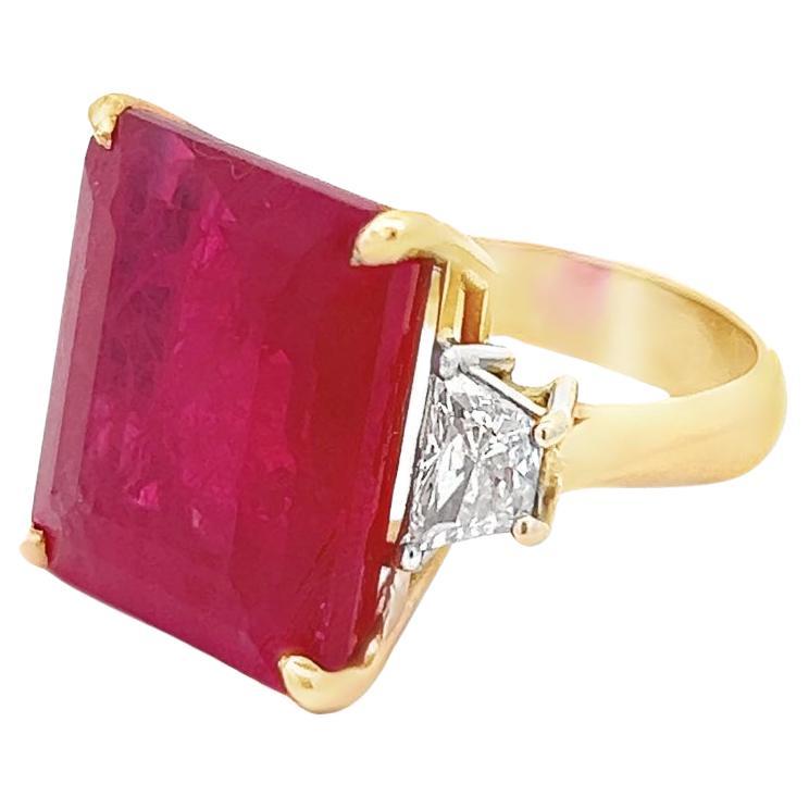 Smaragdschliff Rubin Ring im Angebot