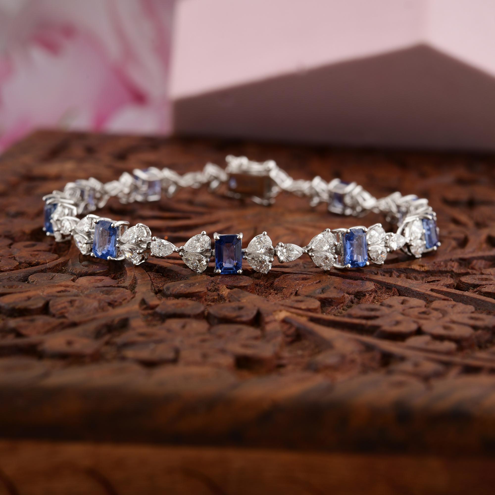 Bracelet de tennis en or blanc 14 carats avec saphirs et diamants Cadeau d'anniversaire en vente 3